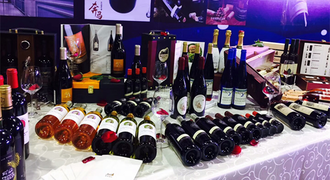 做進口紅酒代理生意賺不賺錢 做進口紅酒代理生意賺不賺錢
